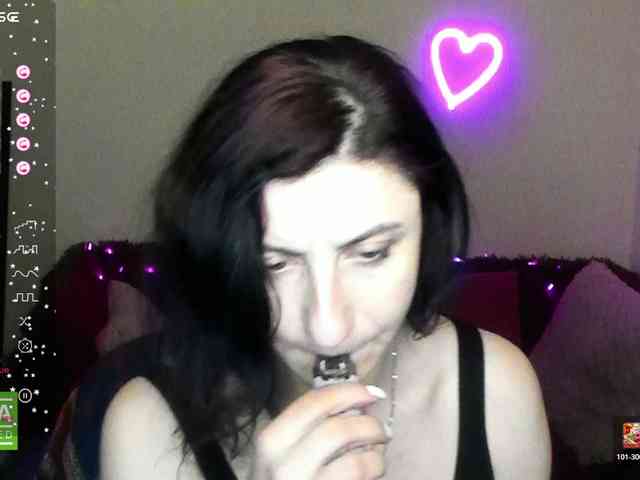 Musekittyjeni112 webcam