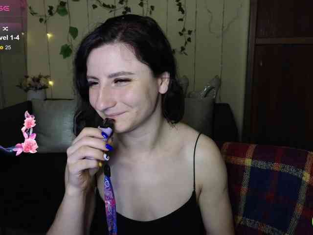 Musekittyjeni112 webcam