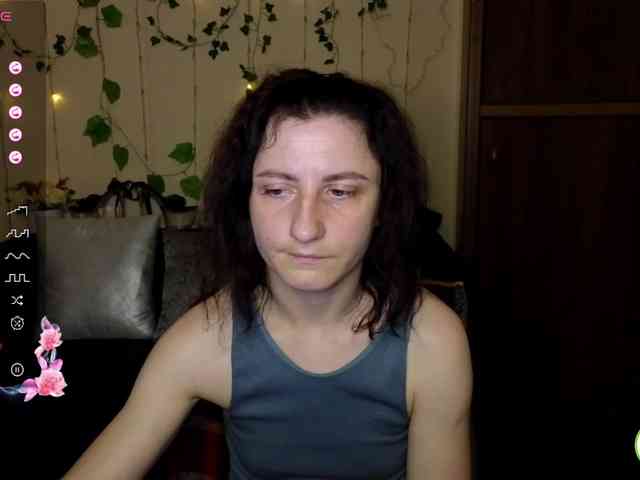 Musekittyjeni112 webcam