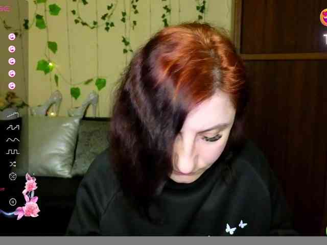 Musekittyjeni112 webcam