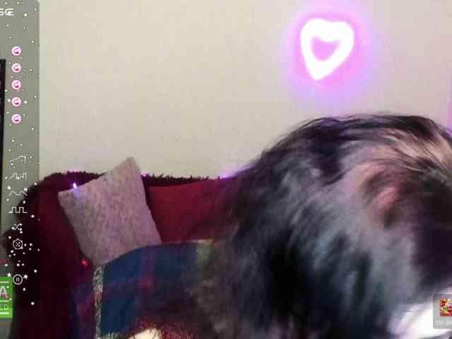 Musekittyjeni112 webcam