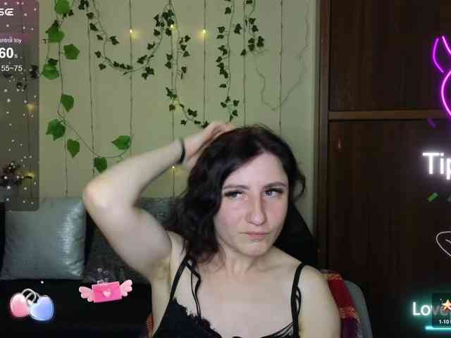 Musekittyjeni112 bongacams