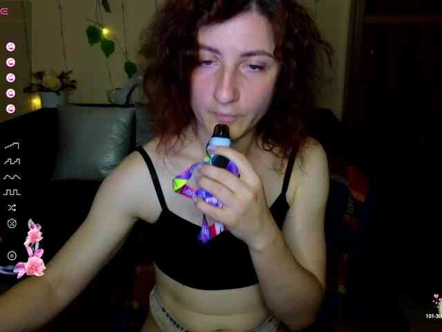 Musekittyjeni112 webcam