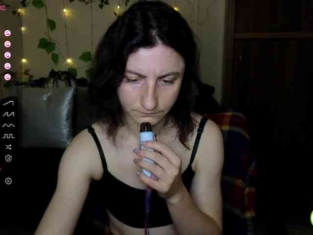Musekittyjeni112 webcam