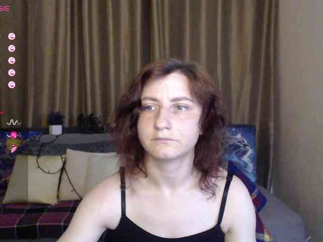 Musekittyjeni112 webcam