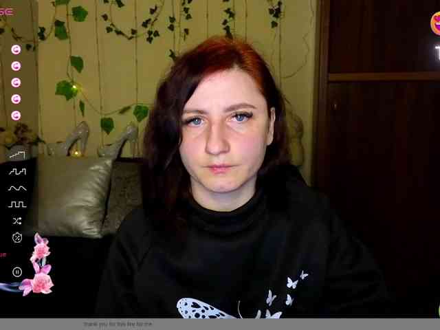 Musekittyjeni112 webcam