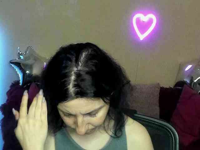 Musekittyjeni112 webcam
