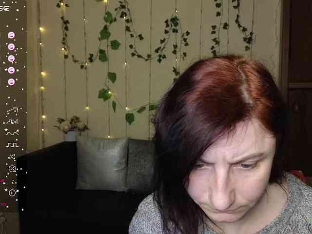 Musekittyjeni112 webcam