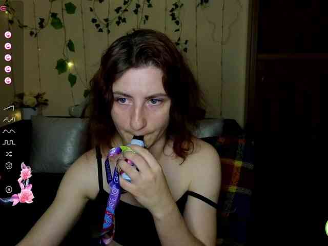 Musekittyjeni112 webcam