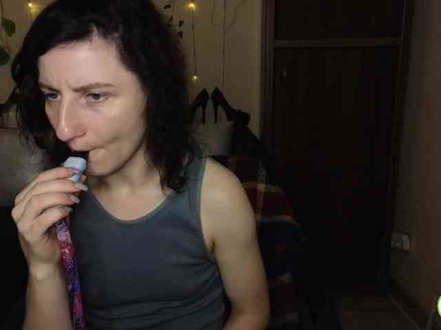 Musekittyjeni112 webcam