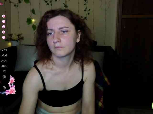 Musekittyjeni112 webcam