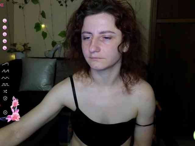 Musekittyjeni112 webcam