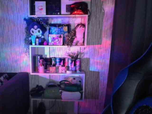 AnnaSinger webcam