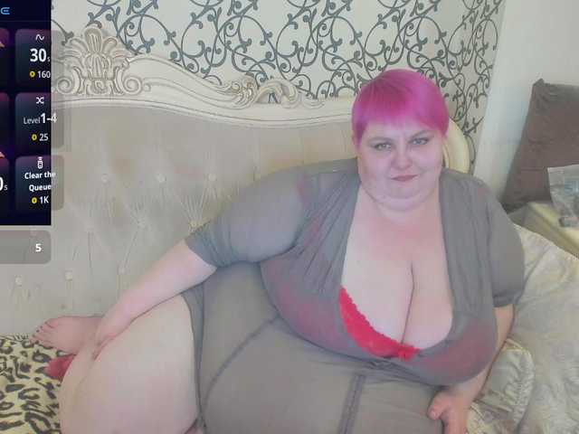 TerezaHall's BongaCams show and profile