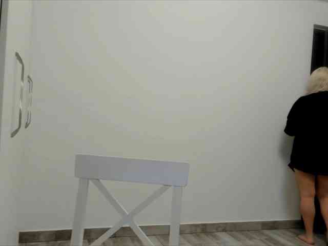 Sarrah8 webcam