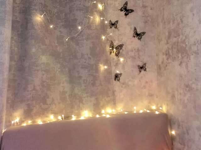 lenaaddiction's BongaCams show and profile