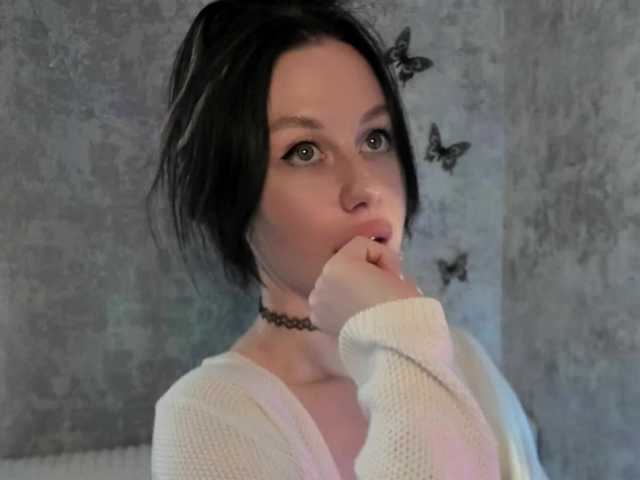 lenaaddiction's BongaCams show and profile