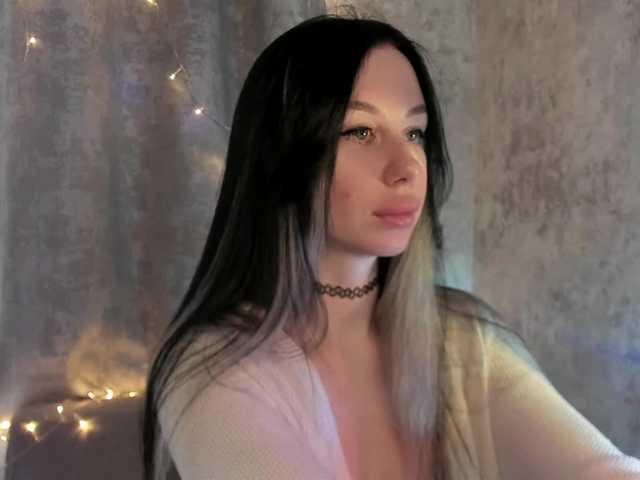 lenaaddiction's BongaCams show and profile