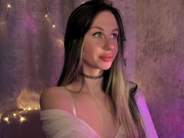 lenaaddiction's BongaCams show and profile