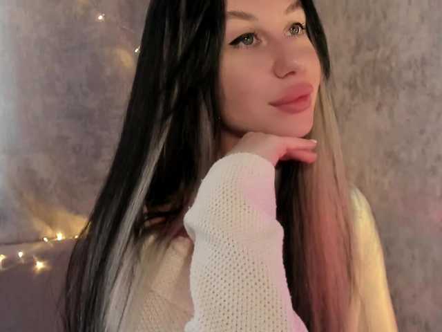 lenaaddiction's BongaCams show and profile