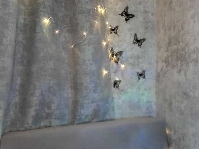 lenaaddiction's BongaCams show and profile