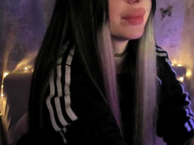 lenaaddiction's BongaCams show and profile