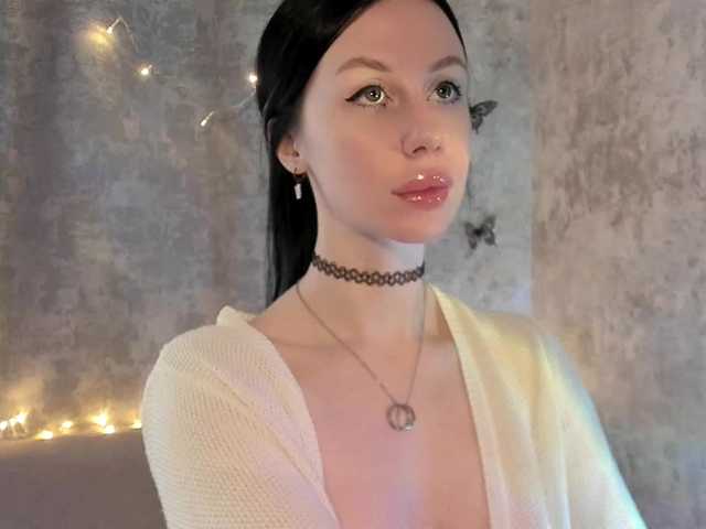 lenaaddiction's BongaCams show and profile