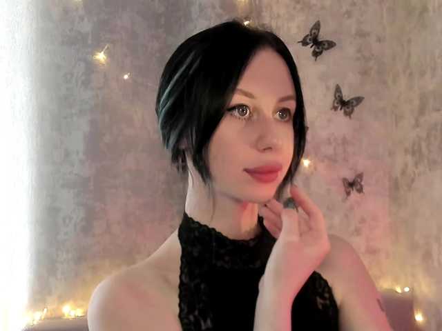 lenaaddiction's BongaCams show and profile