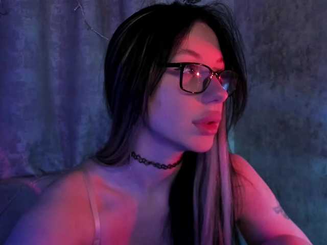 lenaaddiction's BongaCams show and profile