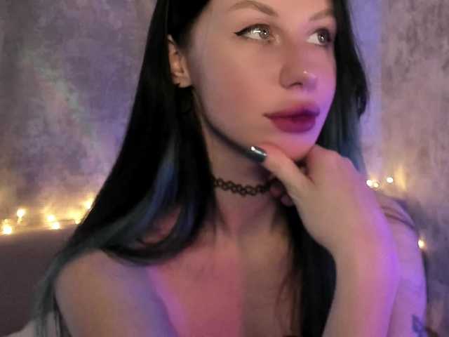 lenaaddiction's BongaCams show and profile