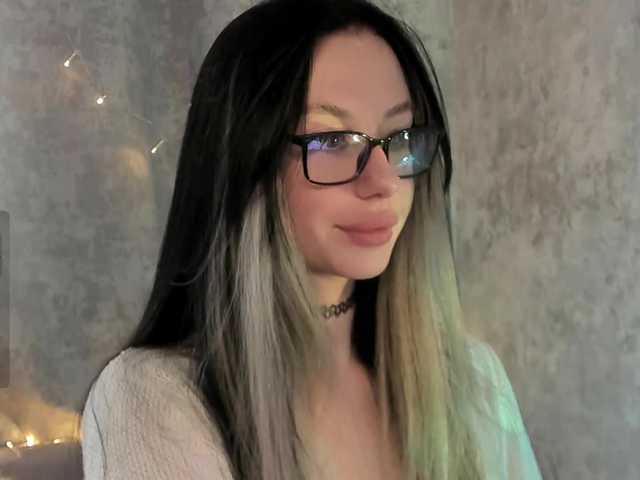 lenaaddiction's BongaCams show and profile