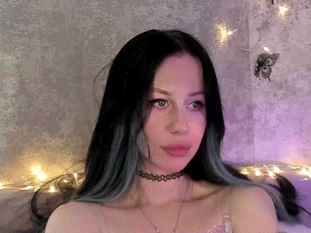 lenaaddiction's BongaCams show and profile