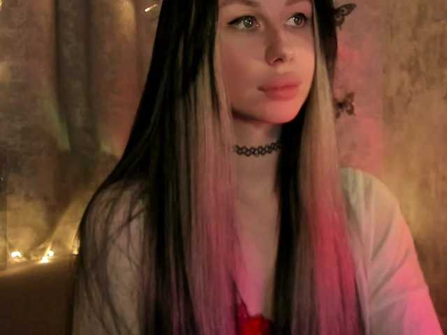 lenaaddiction's BongaCams show and profile