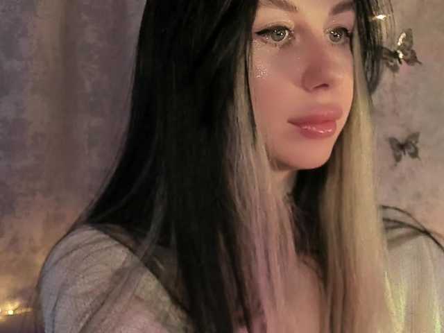 lenaaddiction's BongaCams show and profile