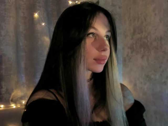 lenaaddiction's BongaCams show and profile