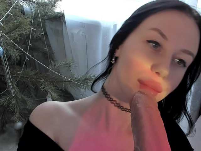 lenaaddiction's BongaCams show and profile