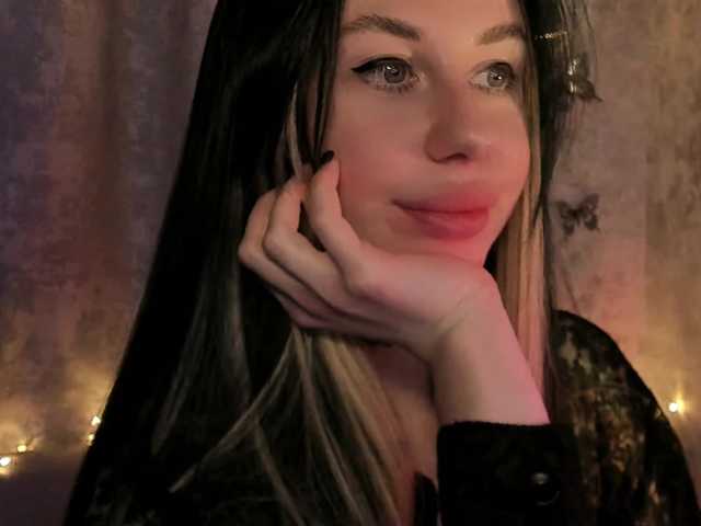 lenaaddiction's BongaCams show and profile