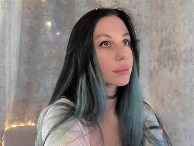 lenaaddiction's BongaCams show and profile