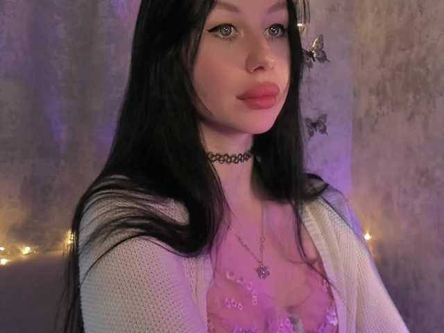 lenaaddiction's BongaCams show and profile