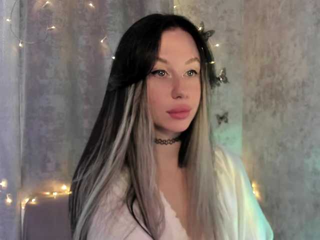 lenaaddiction's BongaCams show and profile