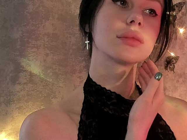 lenaaddiction's BongaCams show and profile