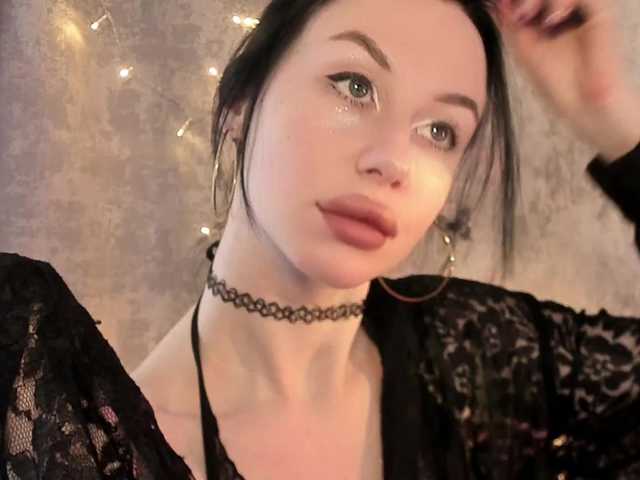 lenaaddiction's BongaCams show and profile