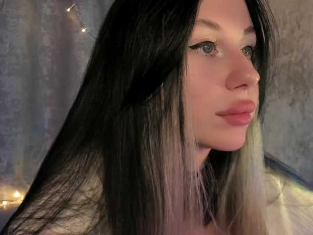 lenaaddiction's BongaCams show and profile