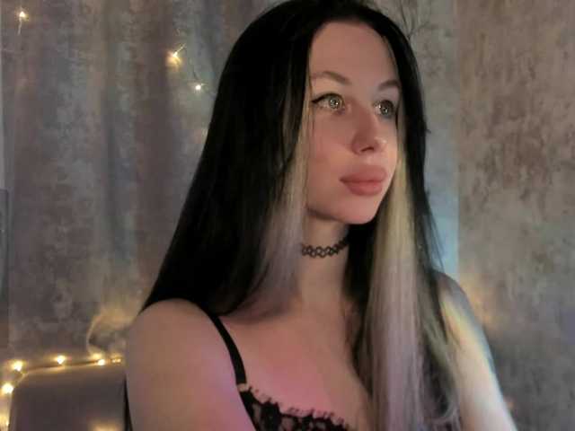 lenaaddiction's BongaCams show and profile