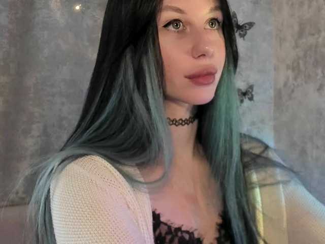 lenaaddiction's BongaCams show and profile