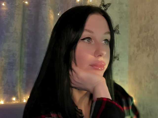 lenaaddiction's BongaCams show and profile