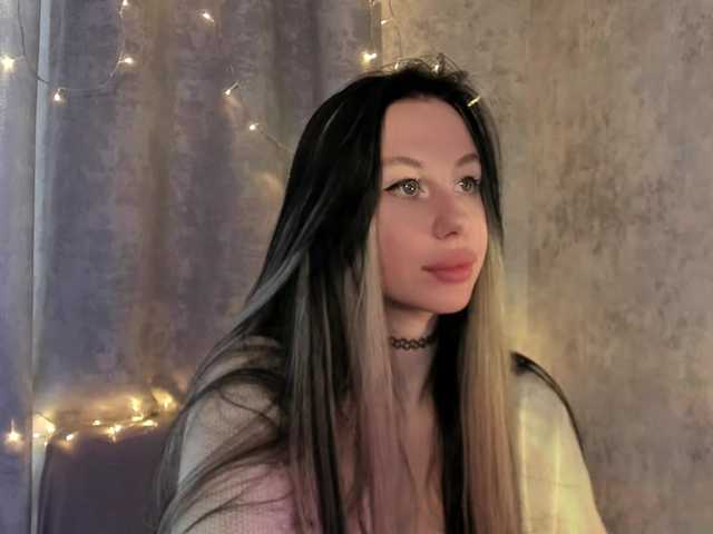 lenaaddiction's BongaCams show and profile