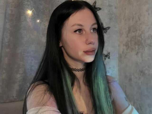 lenaaddiction's BongaCams show and profile