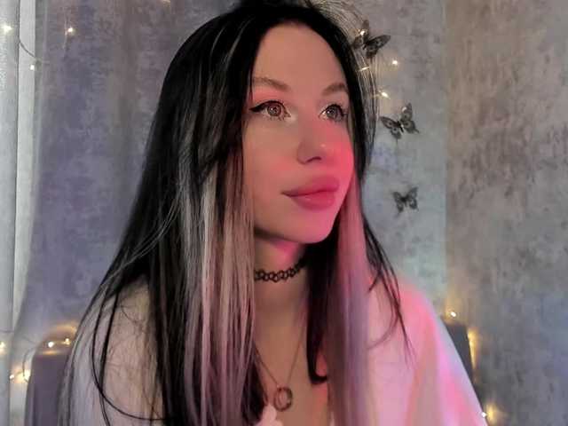 lenaaddiction's BongaCams show and profile