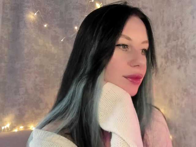 lenaaddiction's BongaCams show and profile